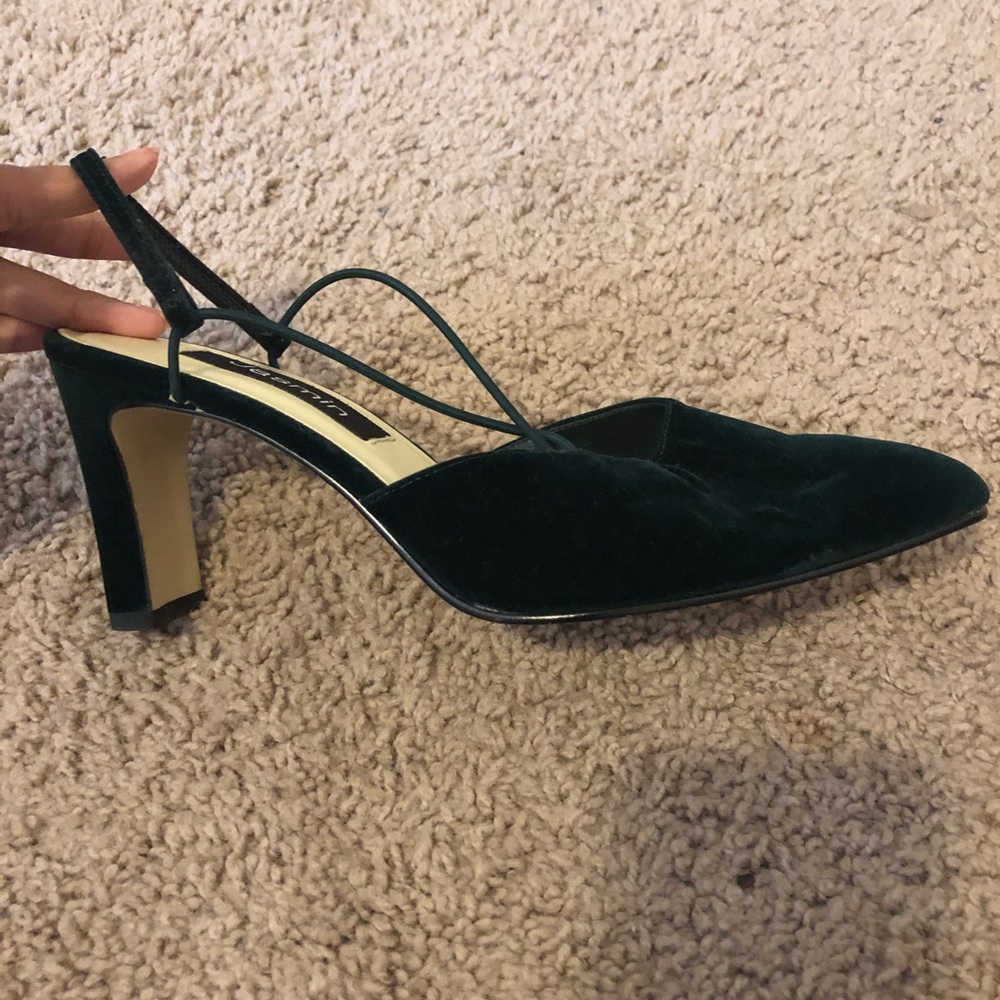 Vintage Velvet Green Heels